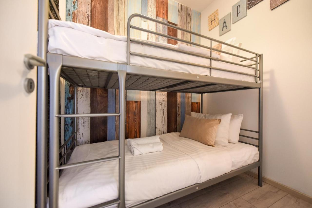 Discover Comfort: Charming & Spacious Apartment In The Old Town Bucarest Exterior foto